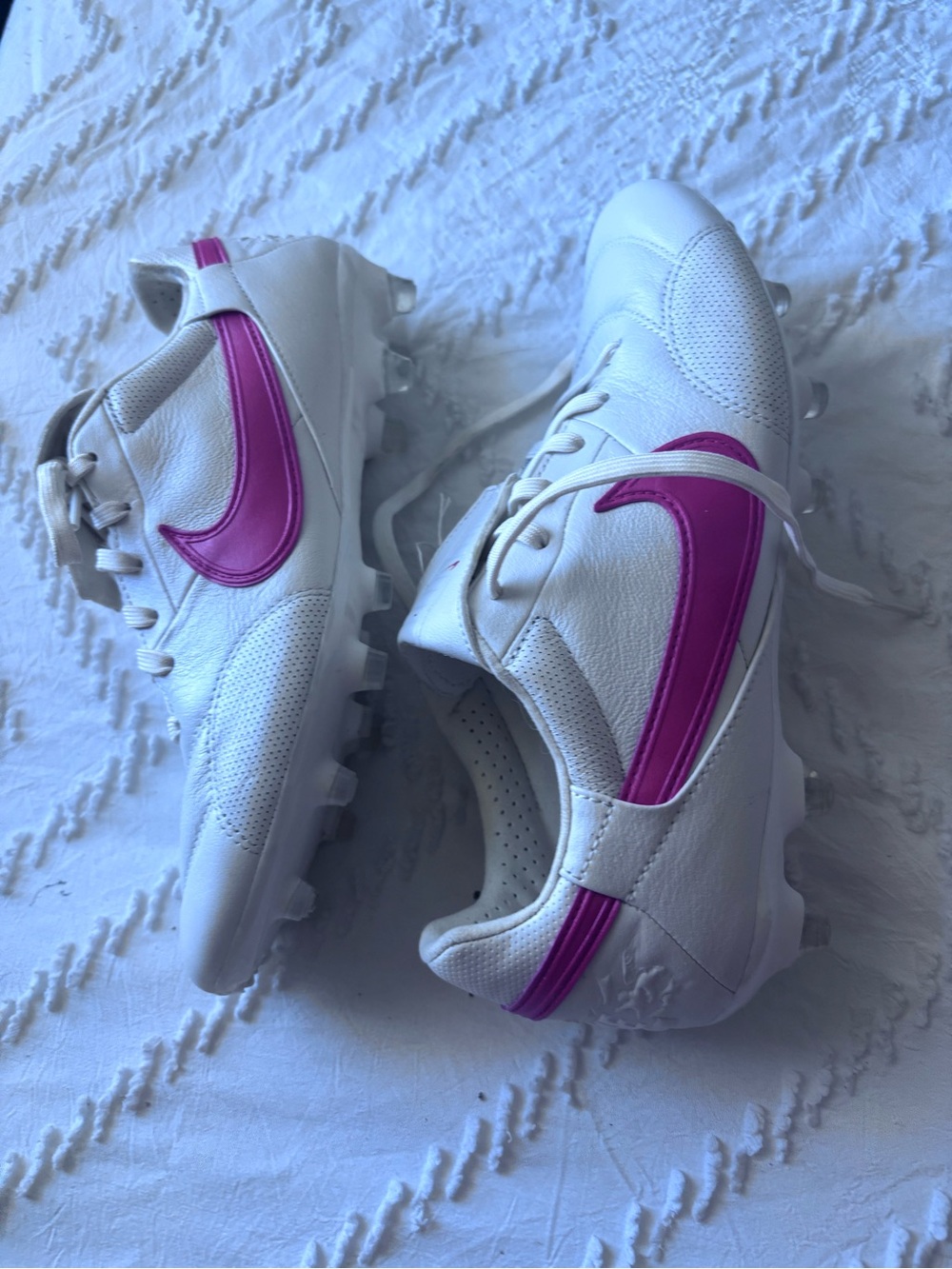 nike premier III Fg soccer cleats